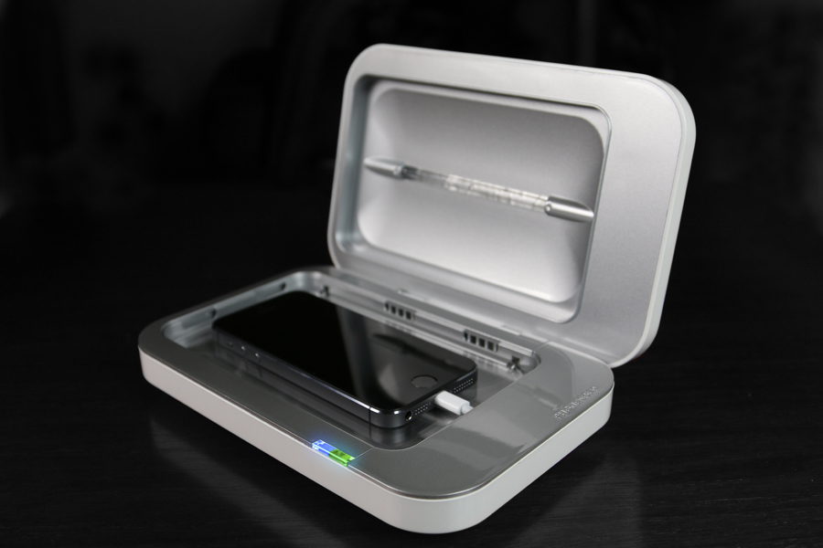 The PhoneSoap Charger is the first and only cell phone charger that cleans ...